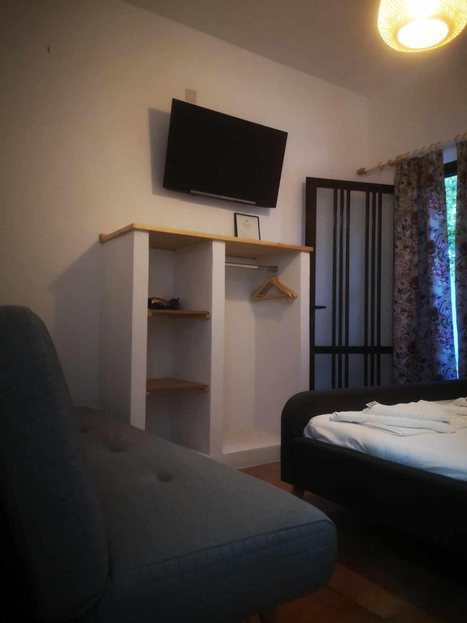 Achillion B&B Paralía Skotínis Екстериор снимка