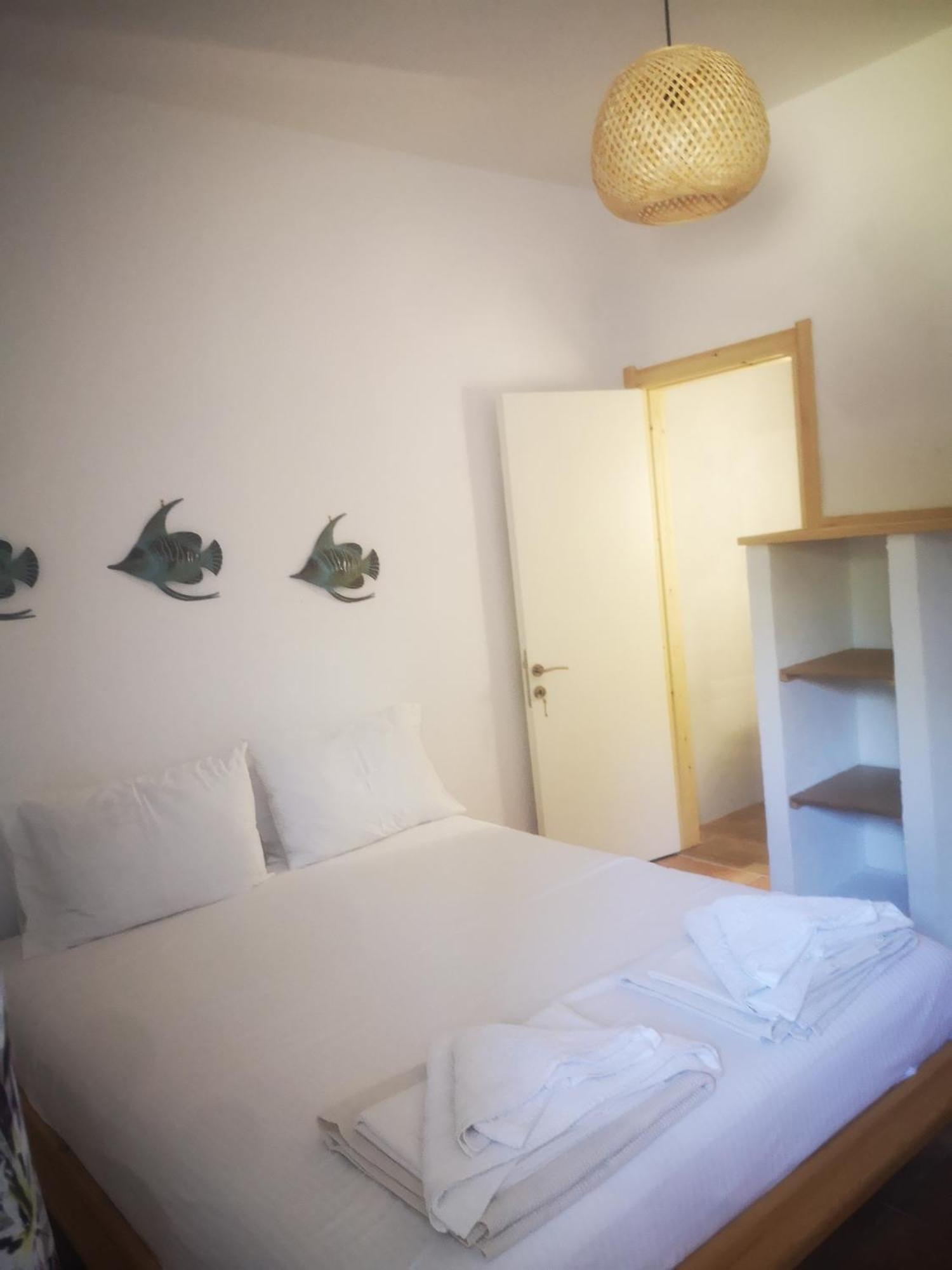 Achillion B&B Paralía Skotínis Екстериор снимка